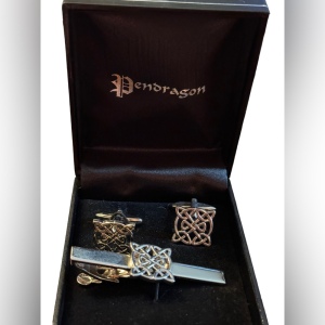 Pendragon silver finish celtic cufflinks and tie tack NIB Irish