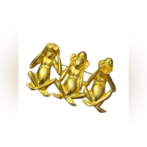 Fun Gold finish 3 wise monkeys detailed LG brooch