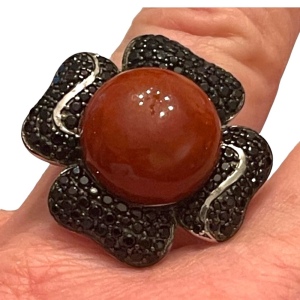 Lovely Stunning Black Onyx & Carnelian LG sterling silver 925 flower ring