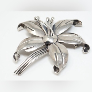 Vintage Maricely Tasco 925 Sterling silver Flower brooch Hecho en Mexico