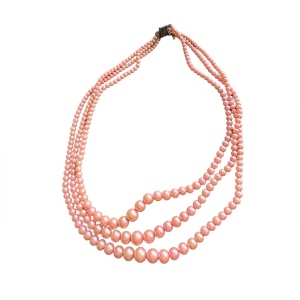 Vintsge 1940s Pastel pink faux pearl multi 3 strand bead necklace