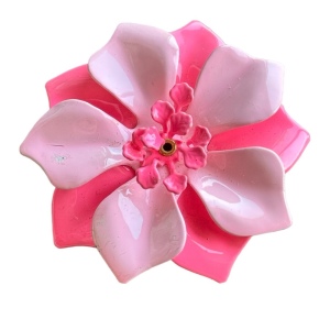 Vintage 1960s pink metal flower enameled brooch