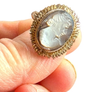 Vintage 800 silver Abalone Mother of pearl Shell CAMEO filagree ring