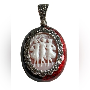 Lovely sterling silver 925 Three Graces Cameo with marcasites and enamel bezel