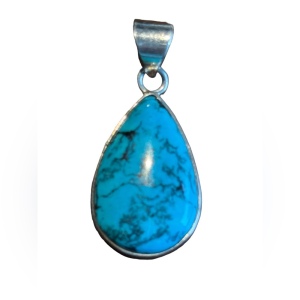 Sterling silver 925 Man made turquoise composite pendant southwestern style