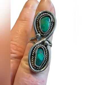 Vintage sterling silver 925 turquoise handmade Natice American Southwestern ring