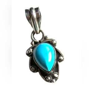 Vintage Southwestern style Sterling silver 925 pendant