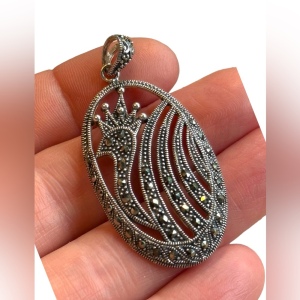 Sterling silver marcasite pendant bird 925