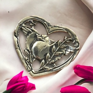 Vintage Coro Pegasus brooch sterling silver 925 Bird & heart etched 1950s