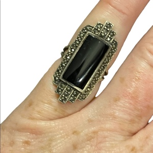 Vintage black onyx elongated Marcasite sterling silver 925 ring