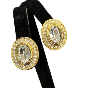 Vintage Oscar De La Renta 1980s Crystal earrings gold finish